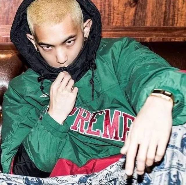 suptalk | 宝岛台湾"痞帅"大男孩杨艾伦的supreme世界