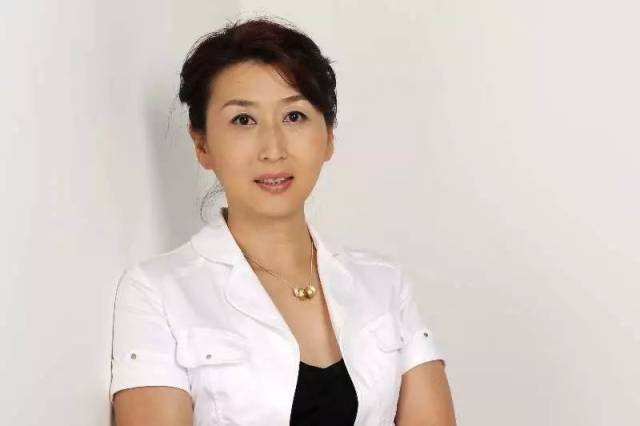 年年岁岁高考时,让小编看哭了的高考作文