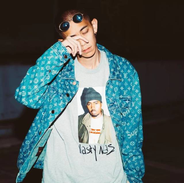 suptalk | 宝岛台湾"痞帅"大男孩杨艾伦的supreme世界