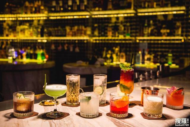 找不到门的密室cocktail吧,1元就能续杯.