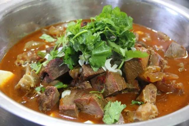 就是这口 经典牛肉铁锅炖, 让一众吃货疯狂!