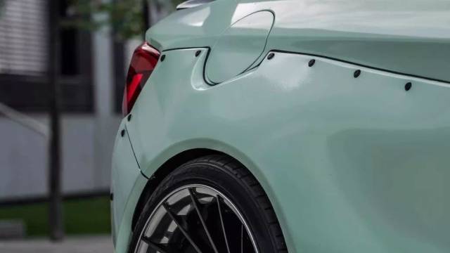 薄荷色宽体宝马m2,既清新,又暴力!