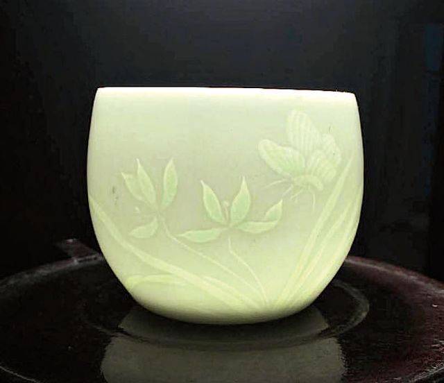 两面洞透者谓之玲珑瓷 |《陶瓷玲珑装饰》