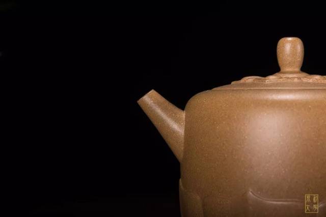 周云霞创制 —— 紫泥|全手工 —— 周云霞创制 竹型茶壶的造型