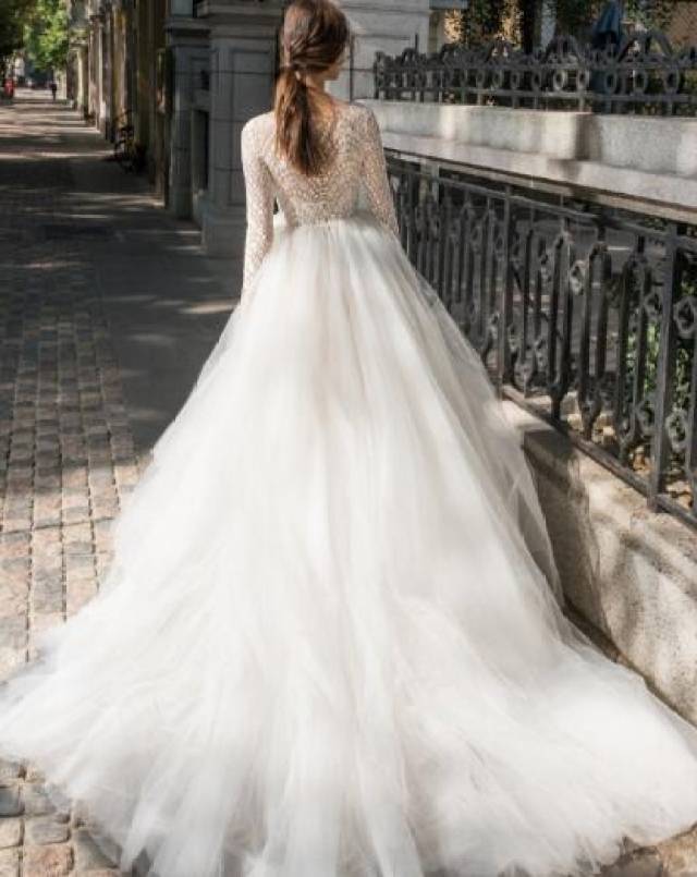 婚纱裙撑怎么折叠 简单四个步骤就搞定