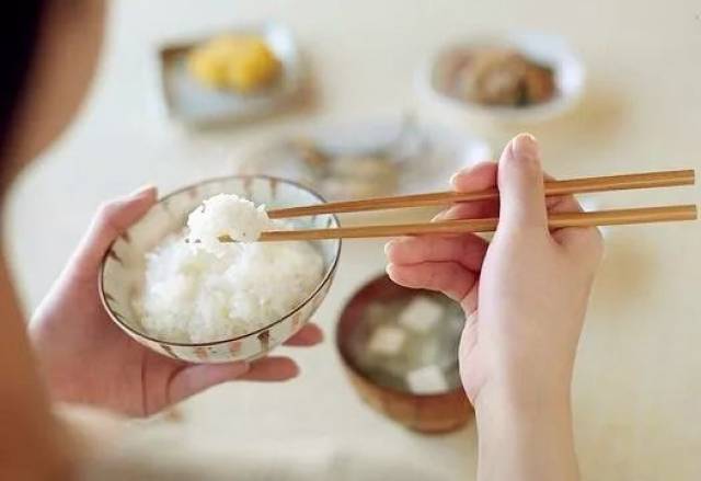 健康百科 | 正常人每天需要多少蛋白质?