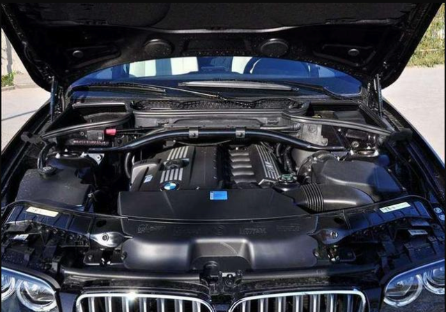 领克01的发动机到底怎样,进来看看就知道了