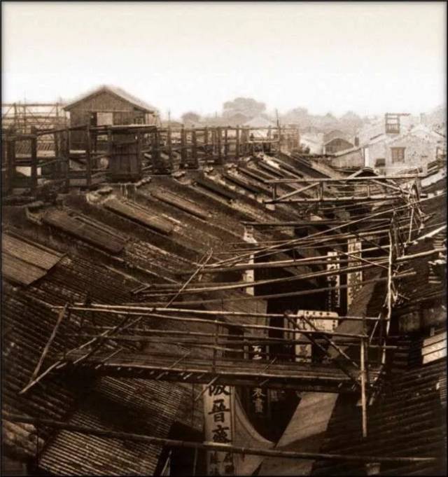 20世纪初广州街景俯瞰图.