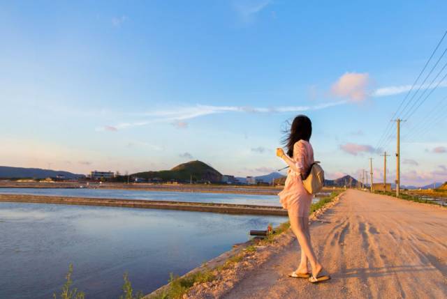 衢山島,古稱大衢山,位於岱山縣衢山鎮,人口約7萬人,觀音山是岱山縣第