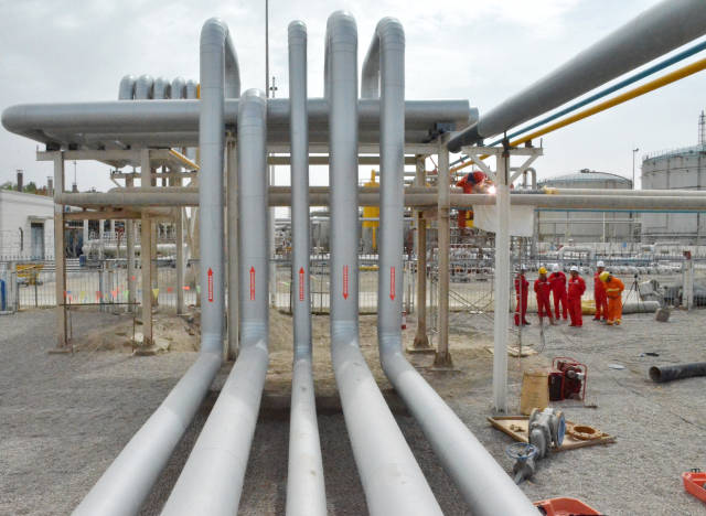 中石化西北油田分公司采油三厂——放空管线带压开孔安全完工