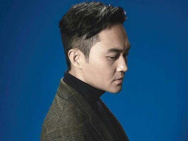 6,张智霖《天梯》从小听港式情歌,从不觉得那些可实现.