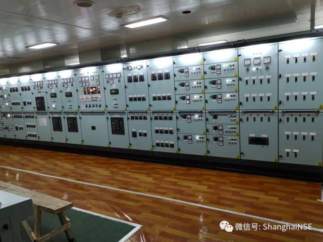 船舶电器设备全解析：从船用配电板到岸电箱的成套制造与选型指南