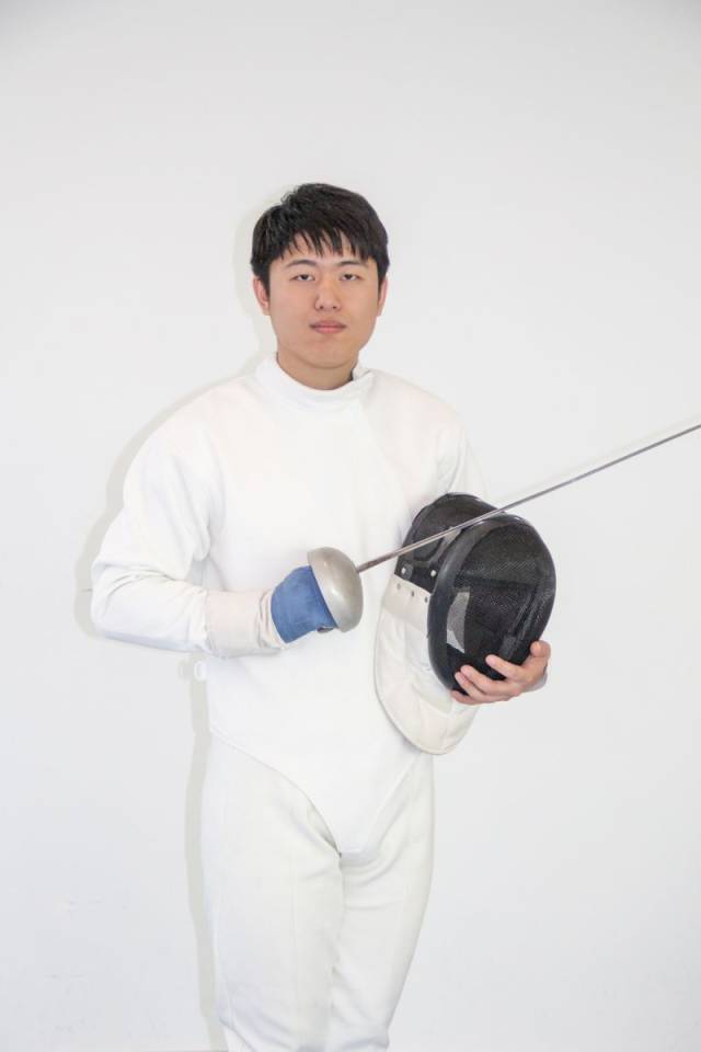 【1600平击剑俱乐部】东北地区唯一国际标准,配备花剑,重剑,佩剑的