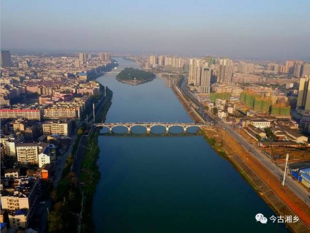 湘乡市为什么叫龙城吗