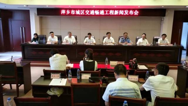 萍乡建设公司:城市脉动中的建筑师