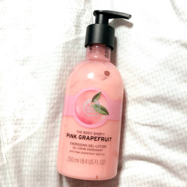 脚有鸡皮身体乳哪个牌子好(去鸡皮身体乳哪个牌子的好用)
