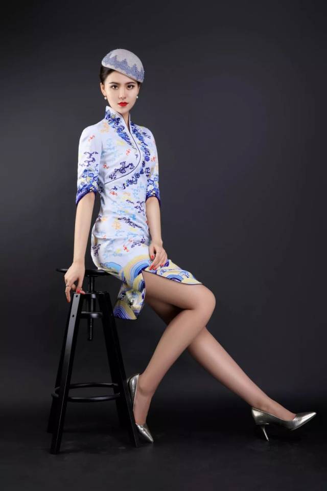 海航空姐新制服美爆全世界,它的背后就有万事利身影