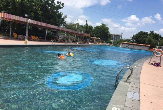 【畅游东江】东莞江边露天游泳池~阳光海岸江边游泳场成人票1张/次