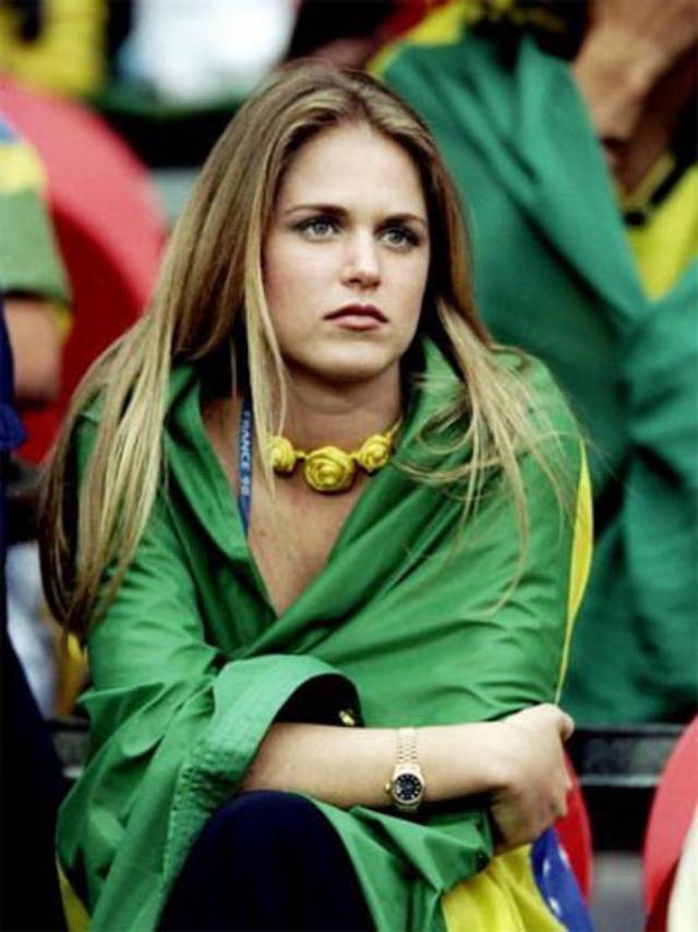 近20年世界杯第一女神,仍然是罗纳尔多前女友苏珊娜