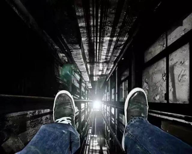 关于抑郁症的艺术呈现形式