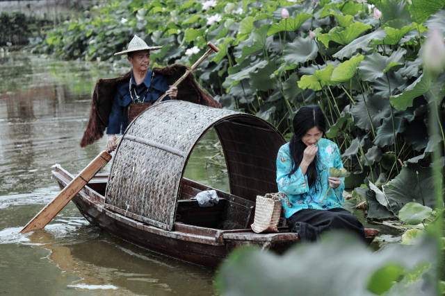 清水华家:采莲南塘秋