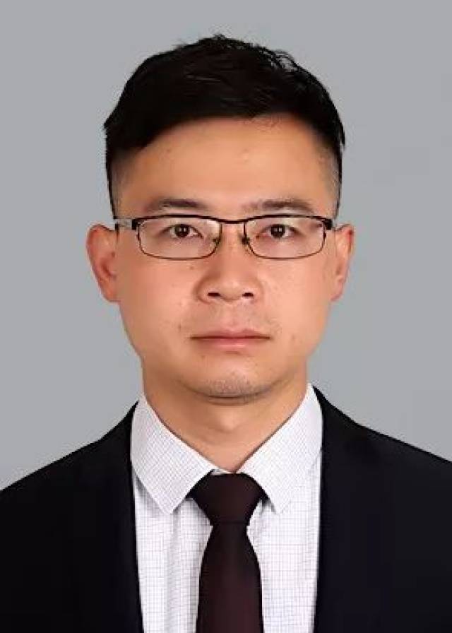 历任县委组织部部务委员,现任共青团大关县委副书记(主持