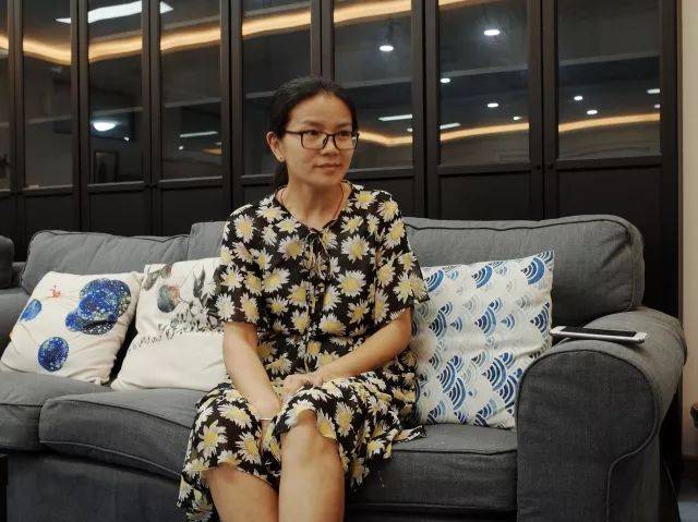 会计144班主任—金小芳