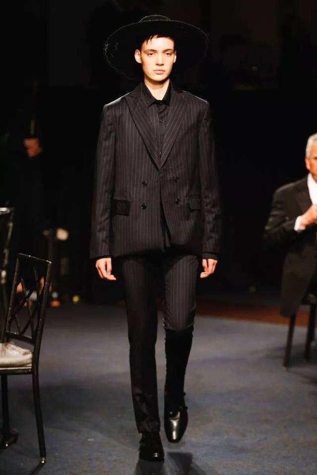 性别?从不定义是男是女|中性模特oslo grace