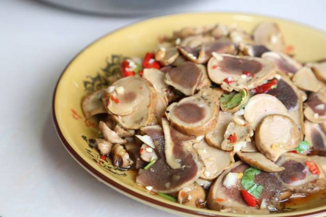 马屁泡:凉拌!与众不同呢好吃!