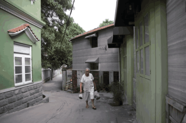 厦门的这处5A景区很火, 但背后的心酸, 只有厦