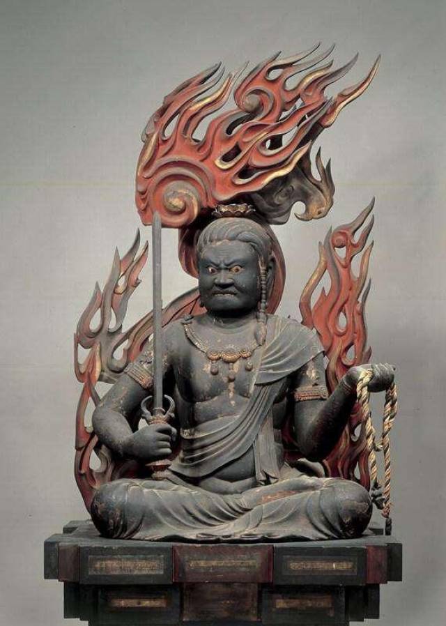 为了画不动明王的火焰,有个画师房子着火也不去救了