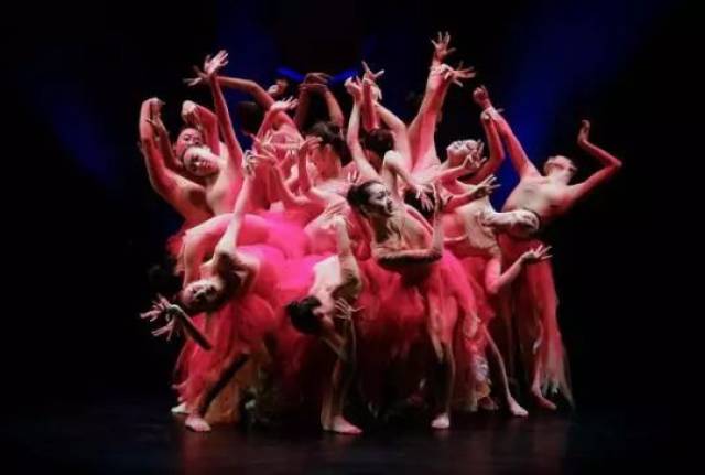 【舞蹈天地】优美的舞蹈《红珊瑚》,超赞!