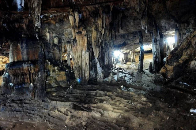 湖南这个锁龙洞千年来无人敢进专家进入洞中揭开玄机