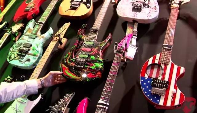 steve vai设备参观,请上车