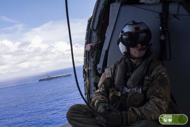 美日印大搞海上演习 现场竟出现中国侦察船