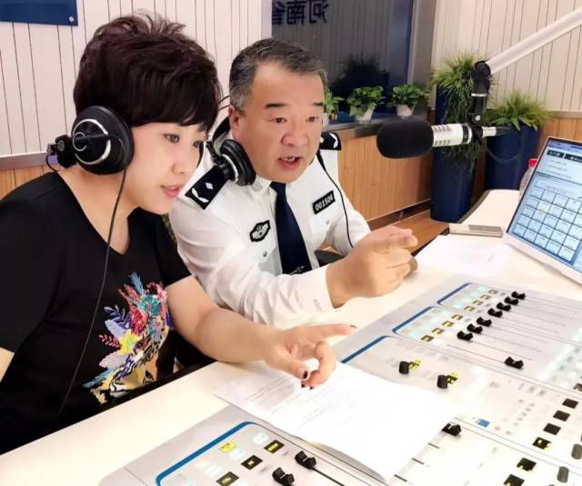 6月16日上午(端午小长假第一天),河南省公安厅交警总队副总队长苗雨露