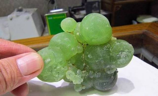 泸州葡萄石图片