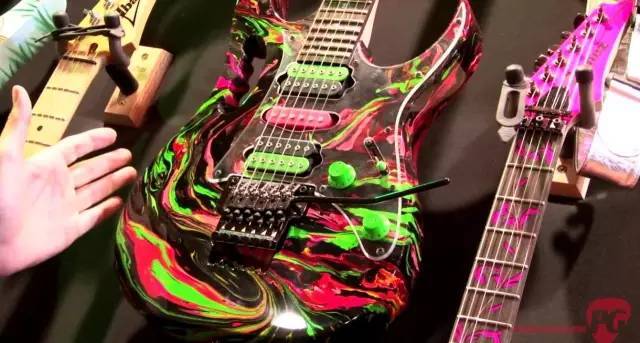 steve vai设备参观,请上车