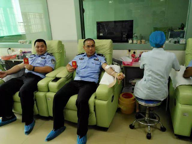 高明监狱一监区党总支部 | 集体献血就是一堂最好的党课!