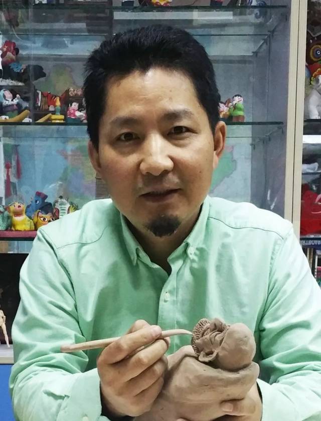 第九十二期润泽讲坛很荣幸邀请到朱建东老师为南审的同学们介绍南京