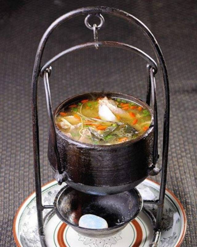 陕西竟然藏着"中国最北苗乡",景美人少风情万种,媲美西江苗寨!