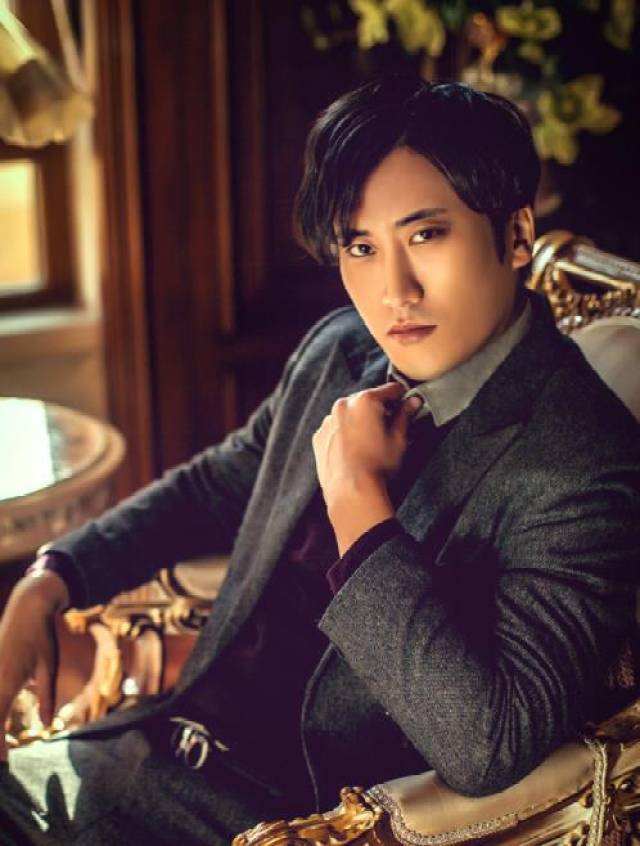 刘强东吴云飞率先入驻人民网人民网友喊话:马云快来