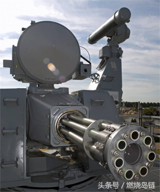 GAU-8机炮图片