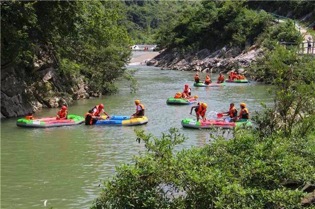 普定黔山秀水激情漂流,原价180元/人,现在只要49.9元/人,需要的速度.
