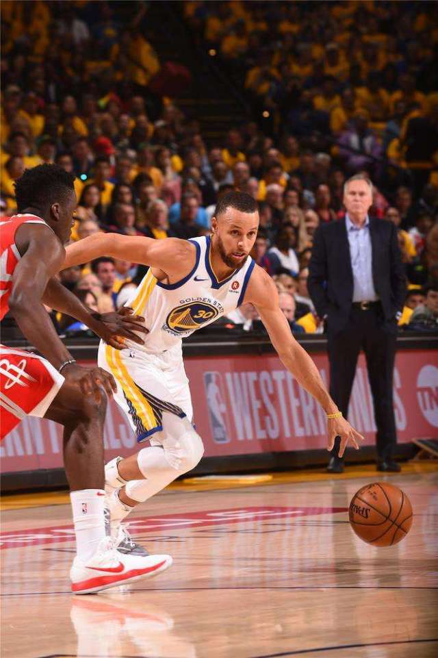 出场5分钟, 4中4得11分! 这球员是可造之材, 勇士眼光好, 捡到宝