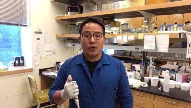 刘磊磊  2012届毕业生 现在美国加州大学细胞学和神经学实验室攻读