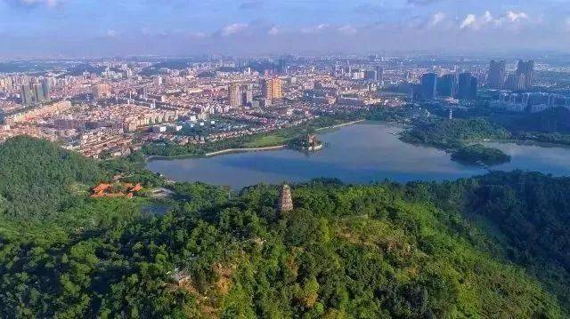 伏波橋→龍舟匯→順峰山公園南門→桂畔湖溼地公園→順峰山公園正門