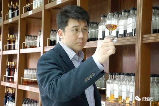 台湾噶玛兰酒厂的总酿酒师张郁岚可能对这句话深有体会,原本英国留学