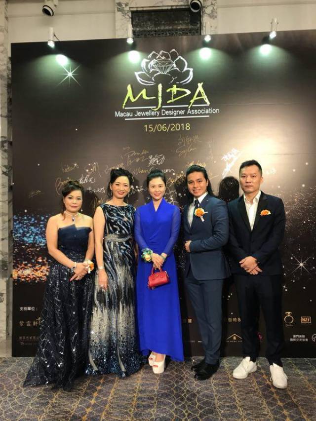 国色珠宝创始人欧阳慧馨与粤港澳大湾区珠宝设计师相聚澳门,共度蓝