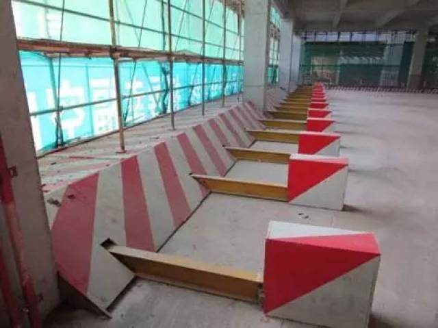 悬挑工字钢标准化防护